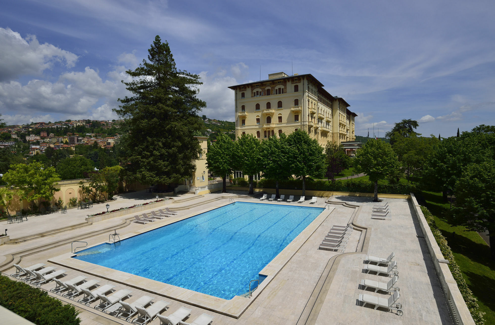 Grand Hotel Palazzo Della Fonte Fiuggi Exterior foto